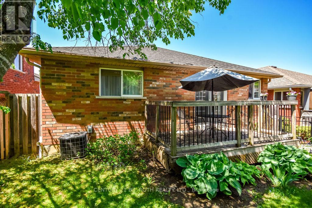 53 FOREST DALE DRIVE - 26