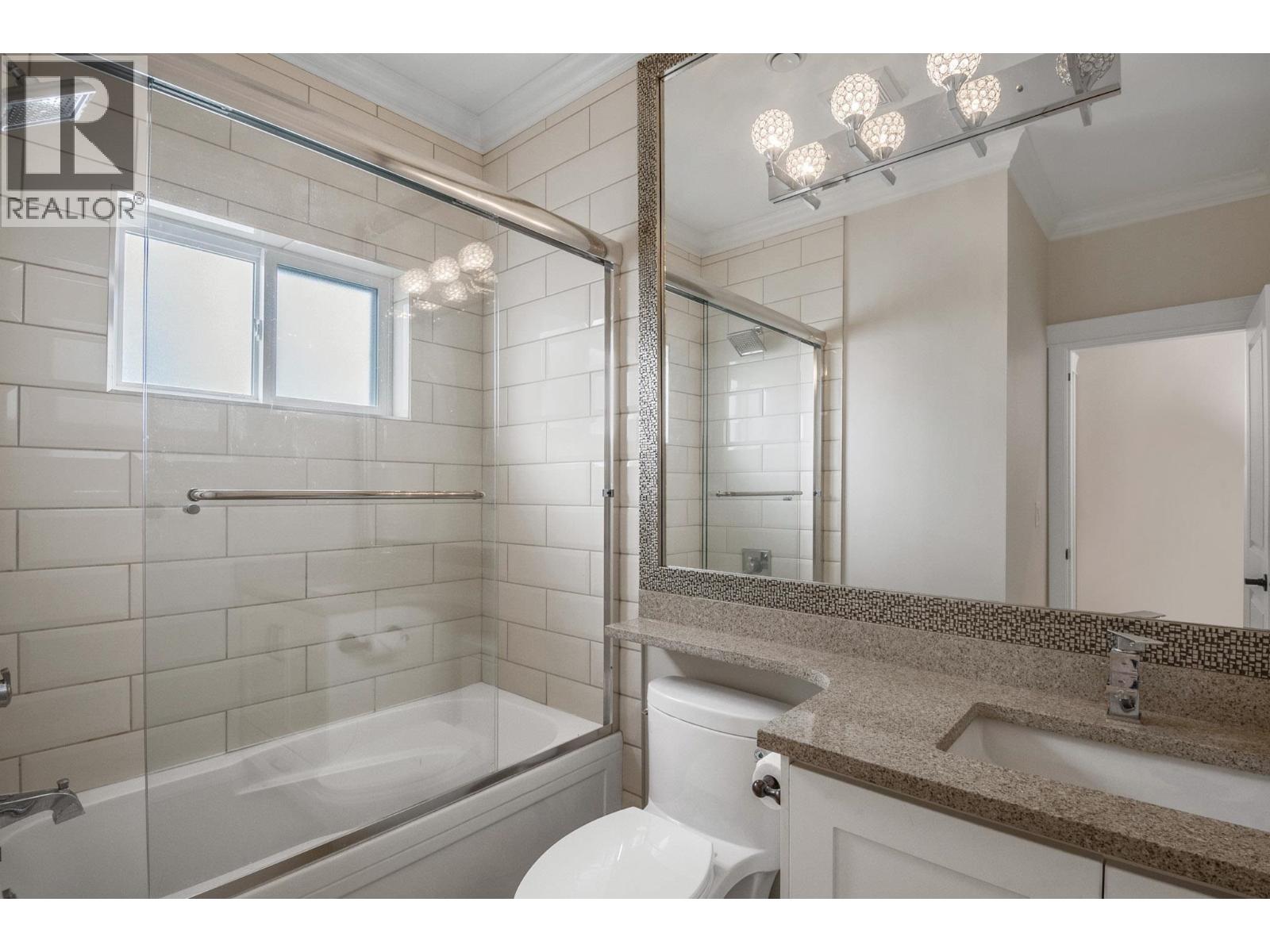 4 Bed, 4 Bath House for Sale in Vancouver – 2627 E 41ST AVENUE, Vancouver – MLS# R3143010 - Image 14