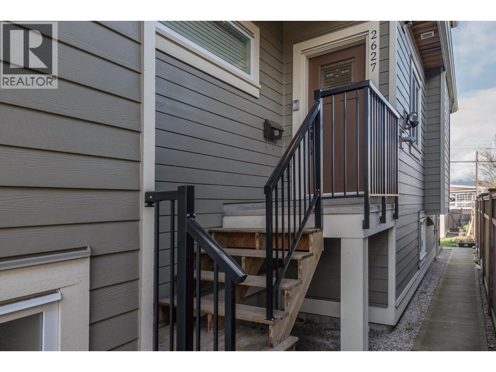 4 Bed, 4 Bath House for Sale in Vancouver – 2627 E 41ST AVENUE, Vancouver – MLS# R3143010 - Image 3