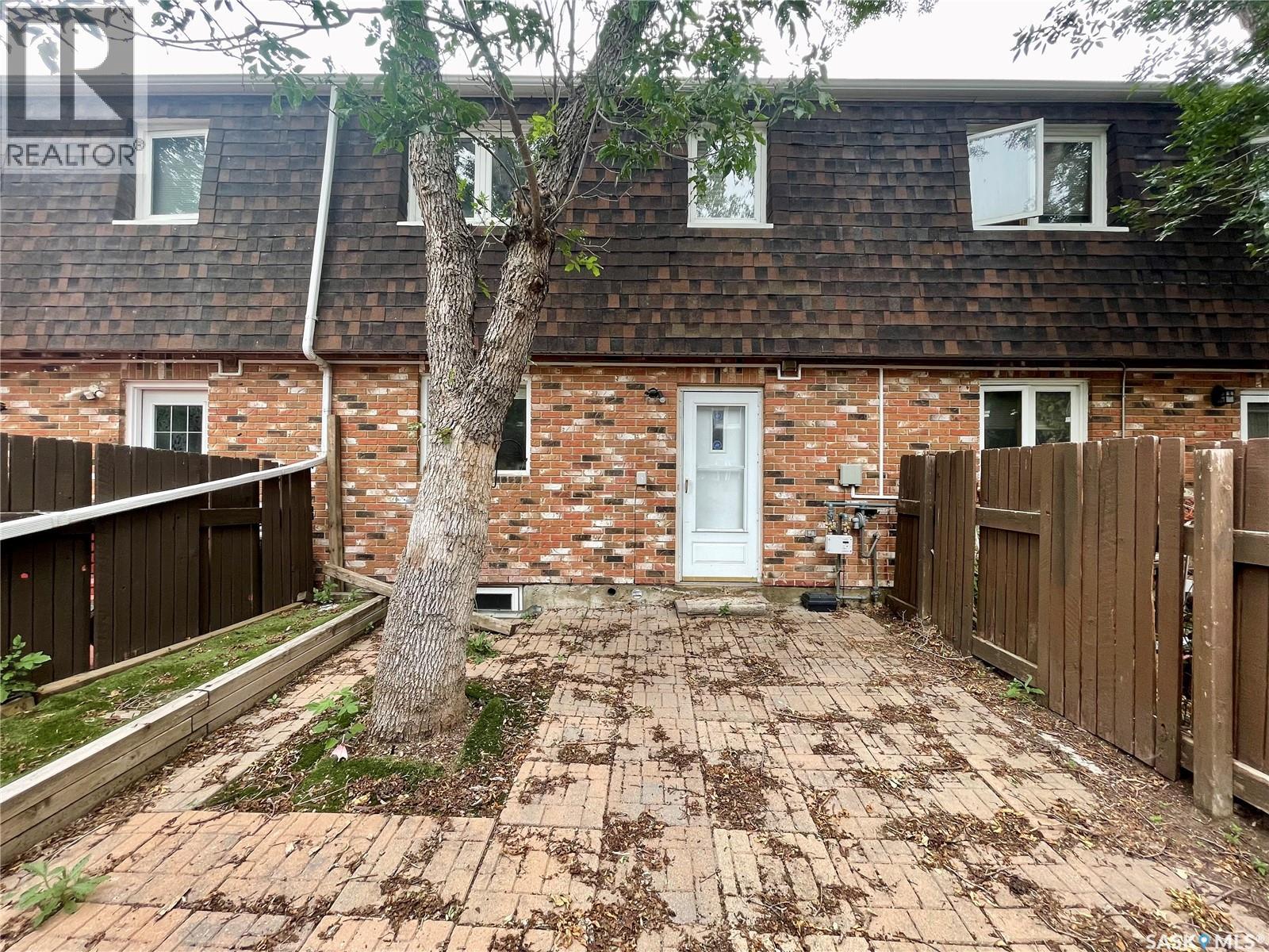 #51 Spruceview ROAD - 18