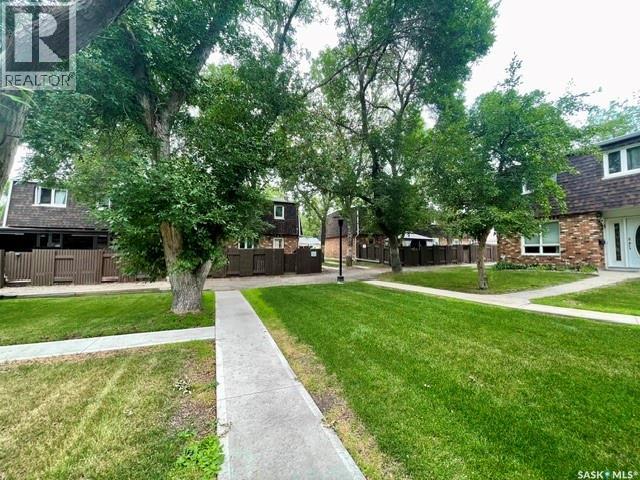 #51 Spruceview ROAD - 27