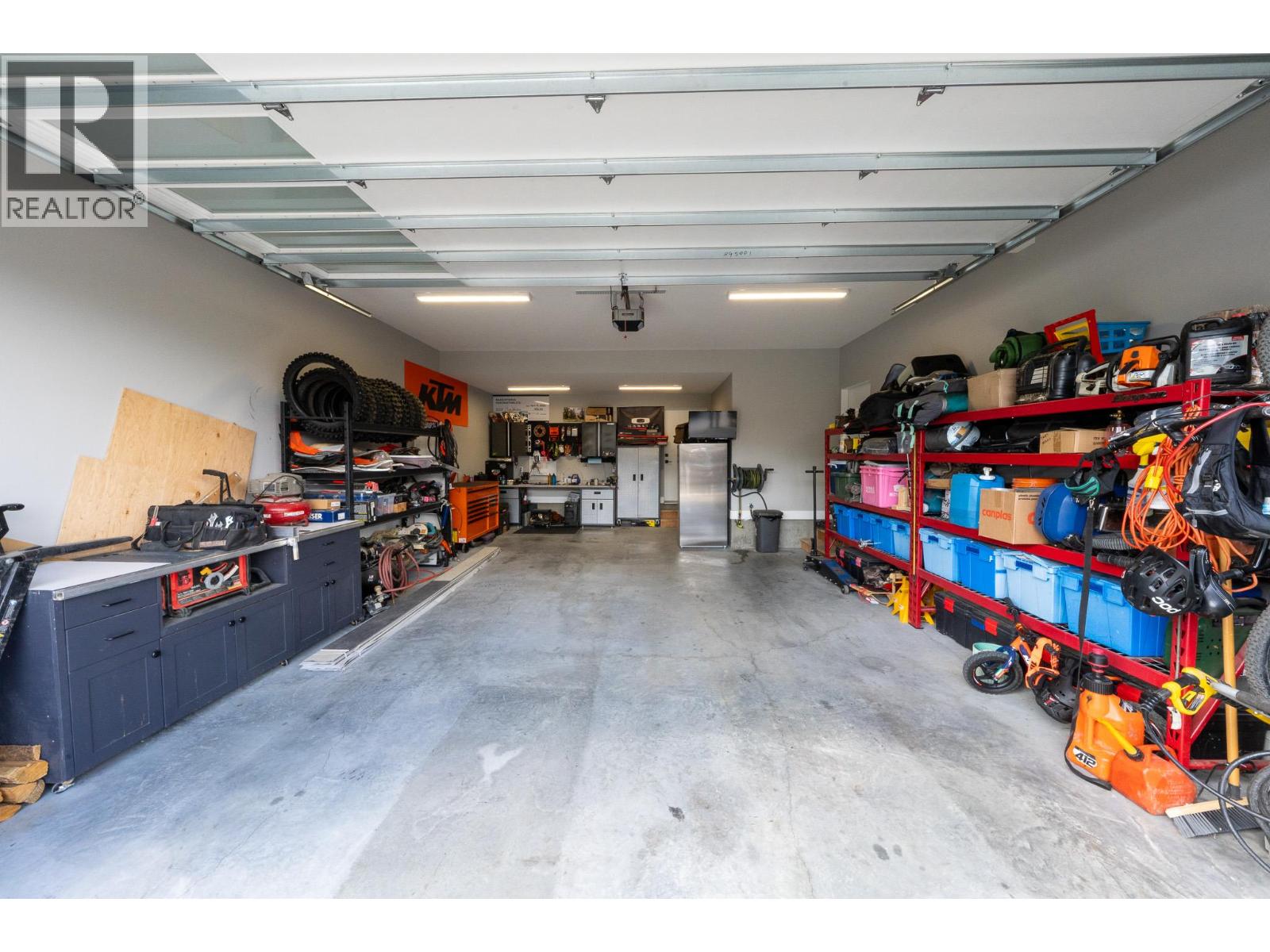 2846 Canyon Crest Drive - 43