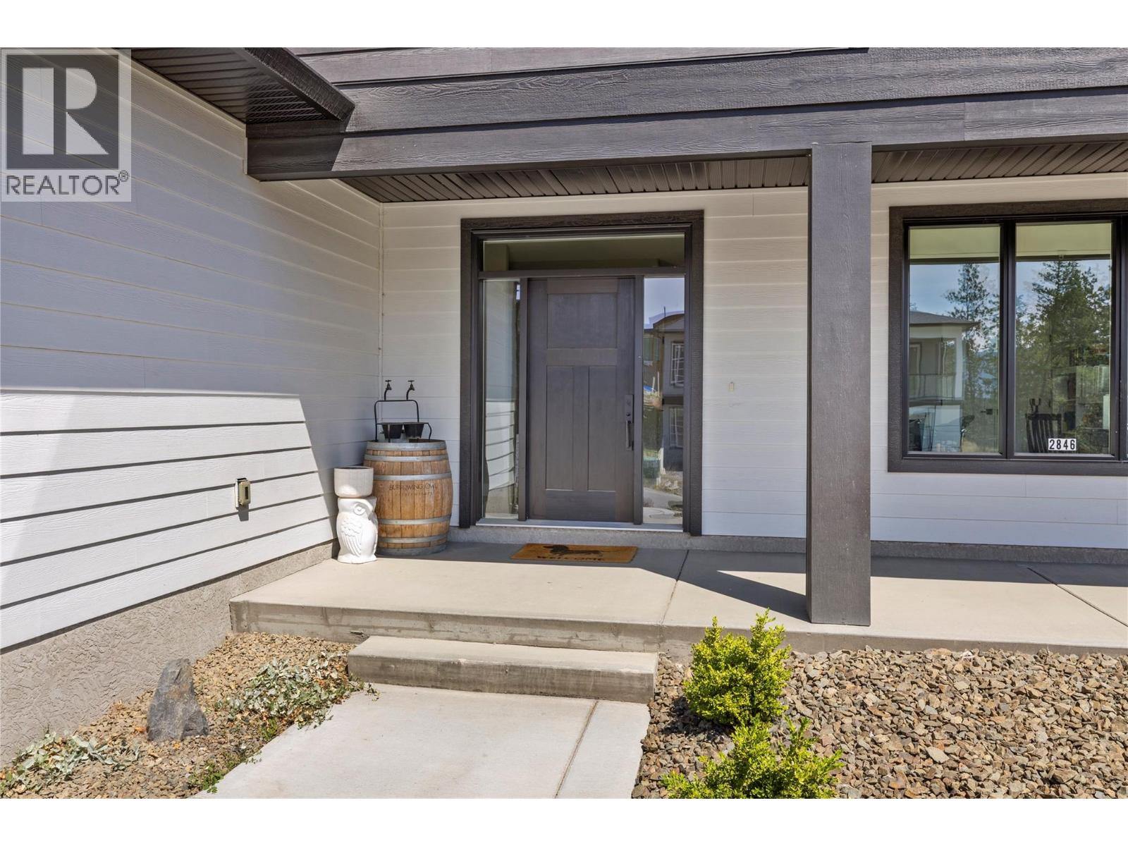 2846 Canyon Crest Drive - 3