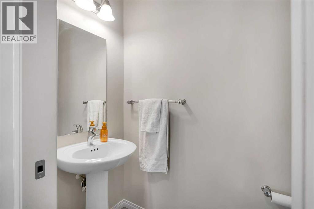 92 Legacy Glen Street SE - 3
