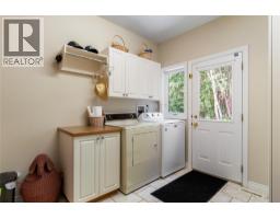 1821 50 Avenue Ne, Salmon Arm, BC V1E2X3 Photo 70