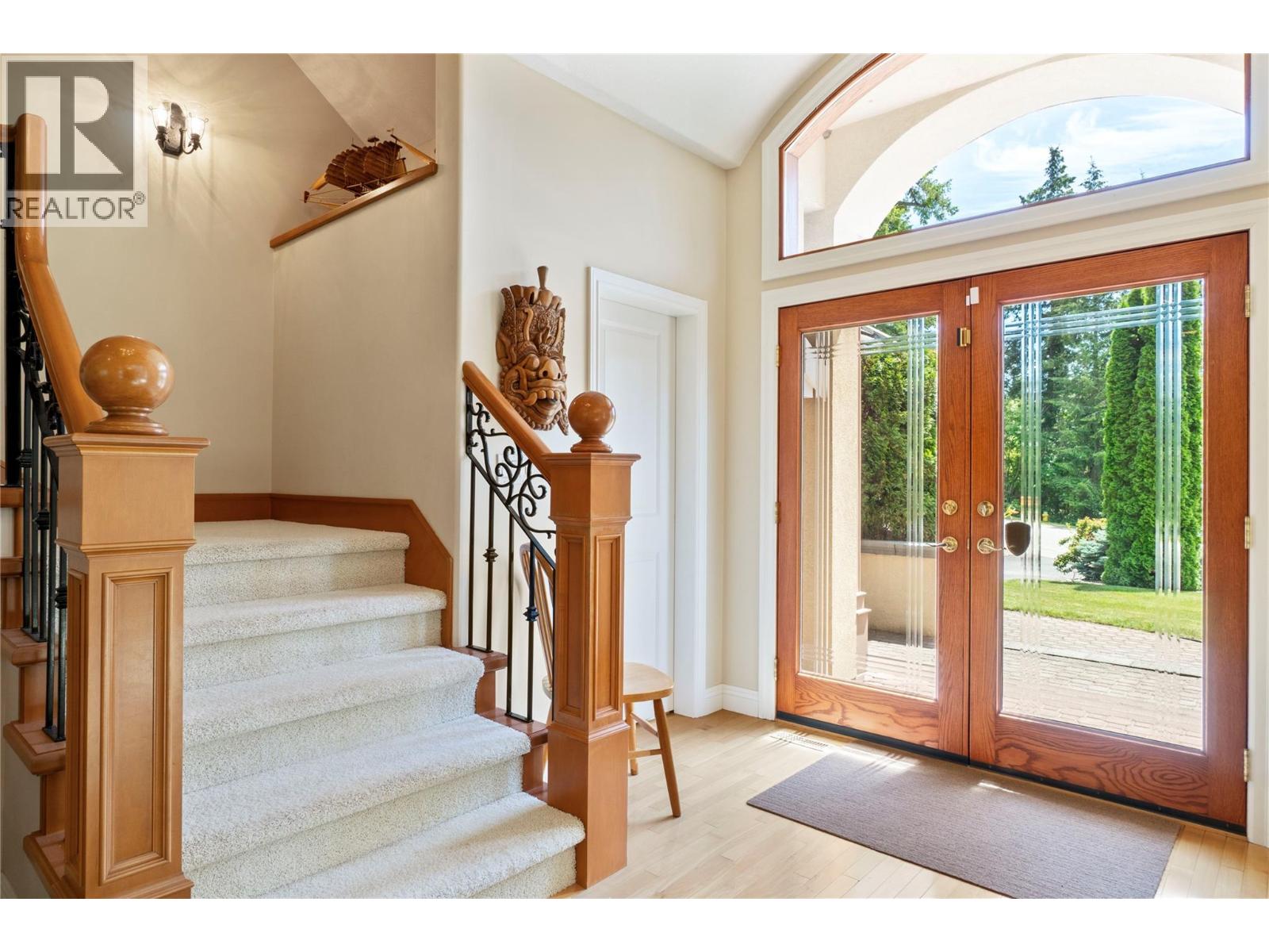 1821 50 Avenue NE - 14