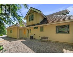 Primary Bedroom - 1821 50 Avenue Ne, Salmon Arm, BC V1E2X3 Photo 9