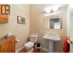 1821 50 Avenue Ne, Salmon Arm, BC V1E2X3 Photo 68
