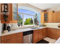 1821 50 Avenue Ne, Salmon Arm, BC V1E2X3 Photo 37