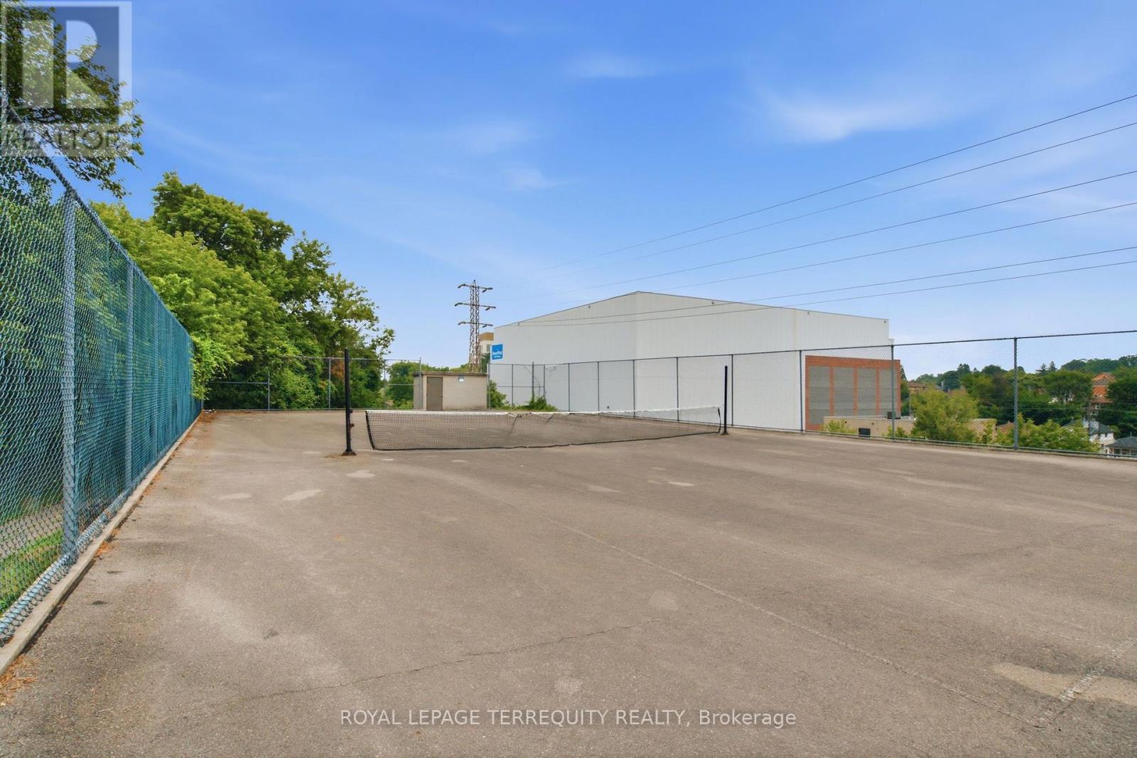 #808 541 BLACKTHORN AVENUE - Image 14