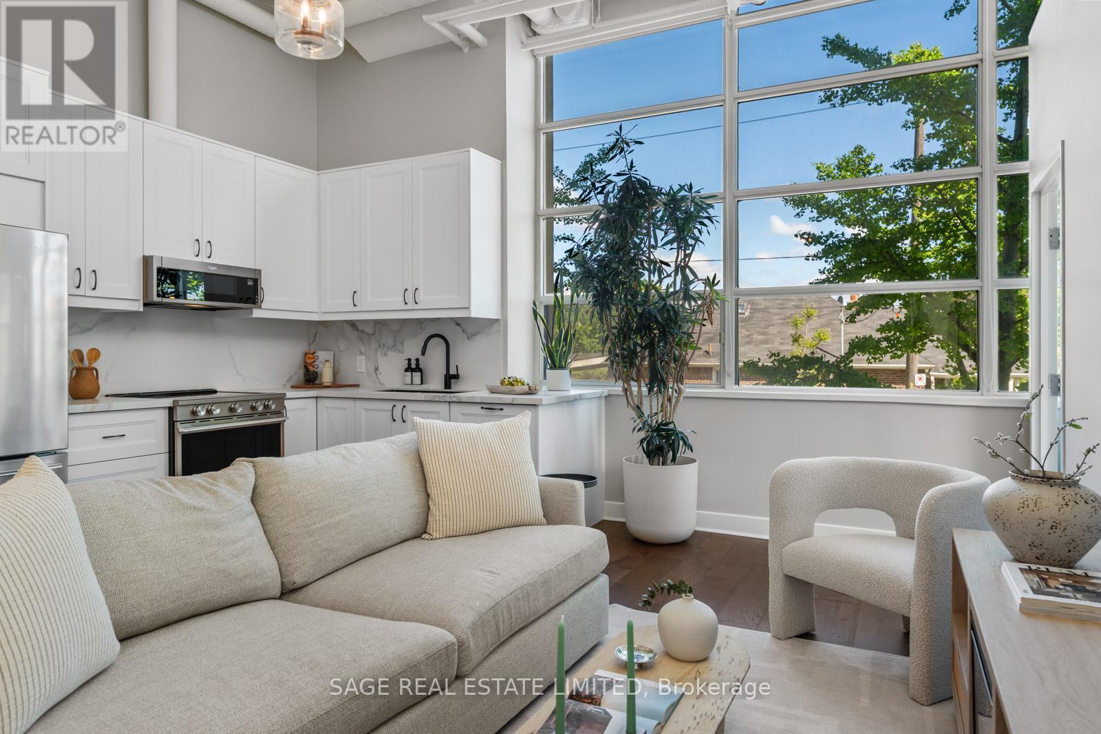 #123 1001 ROSELAWN AVENUE - Image 17