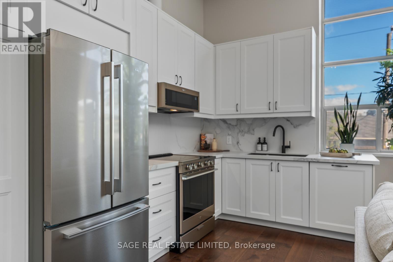 #123 1001 ROSELAWN AVENUE - Image 21