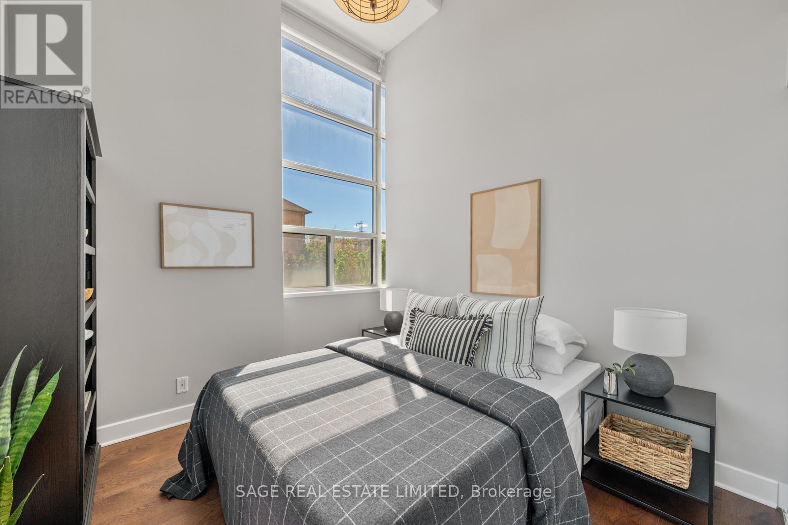 #123 1001 ROSELAWN AVENUE - Image 30