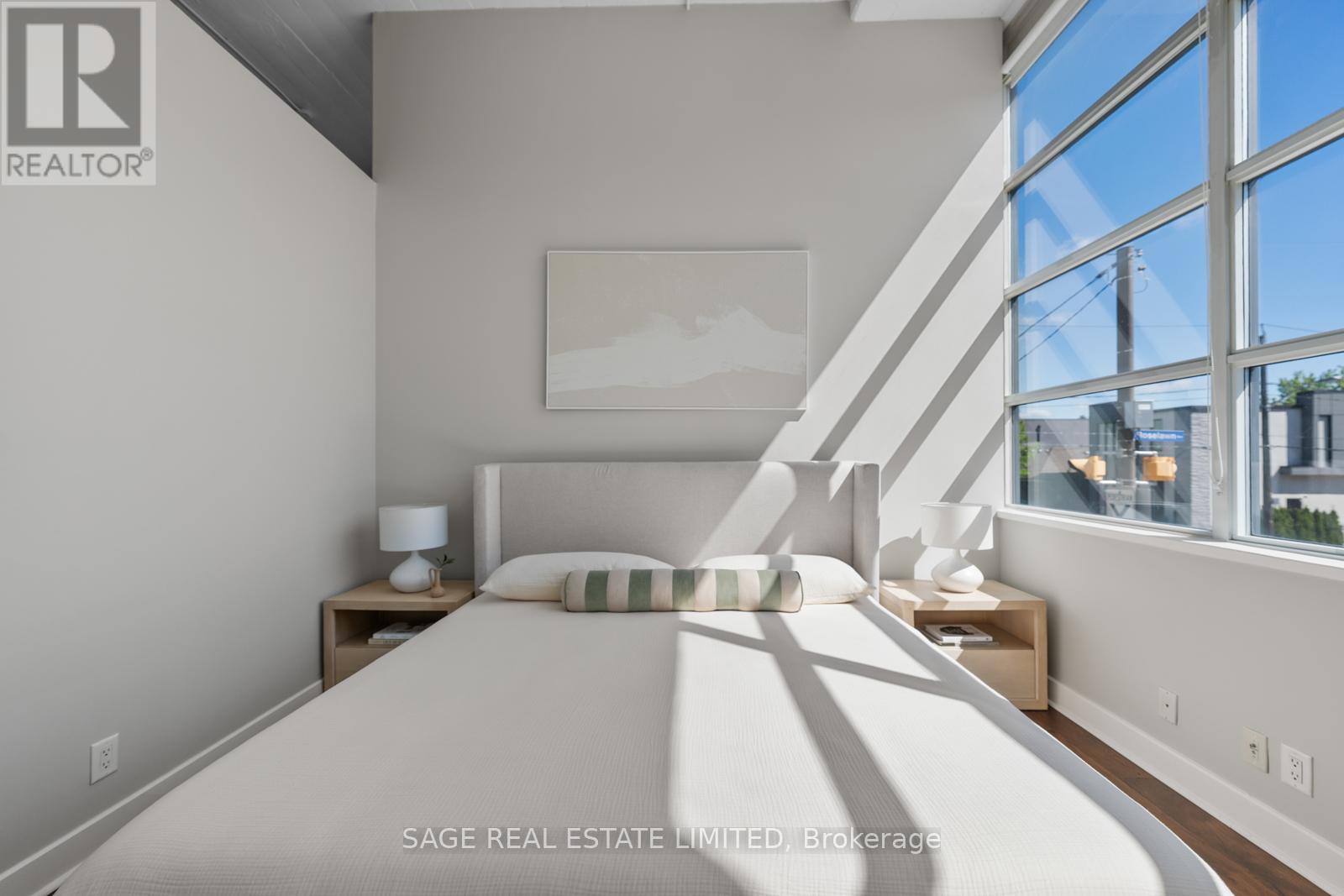 #123 1001 ROSELAWN AVENUE - Image 36