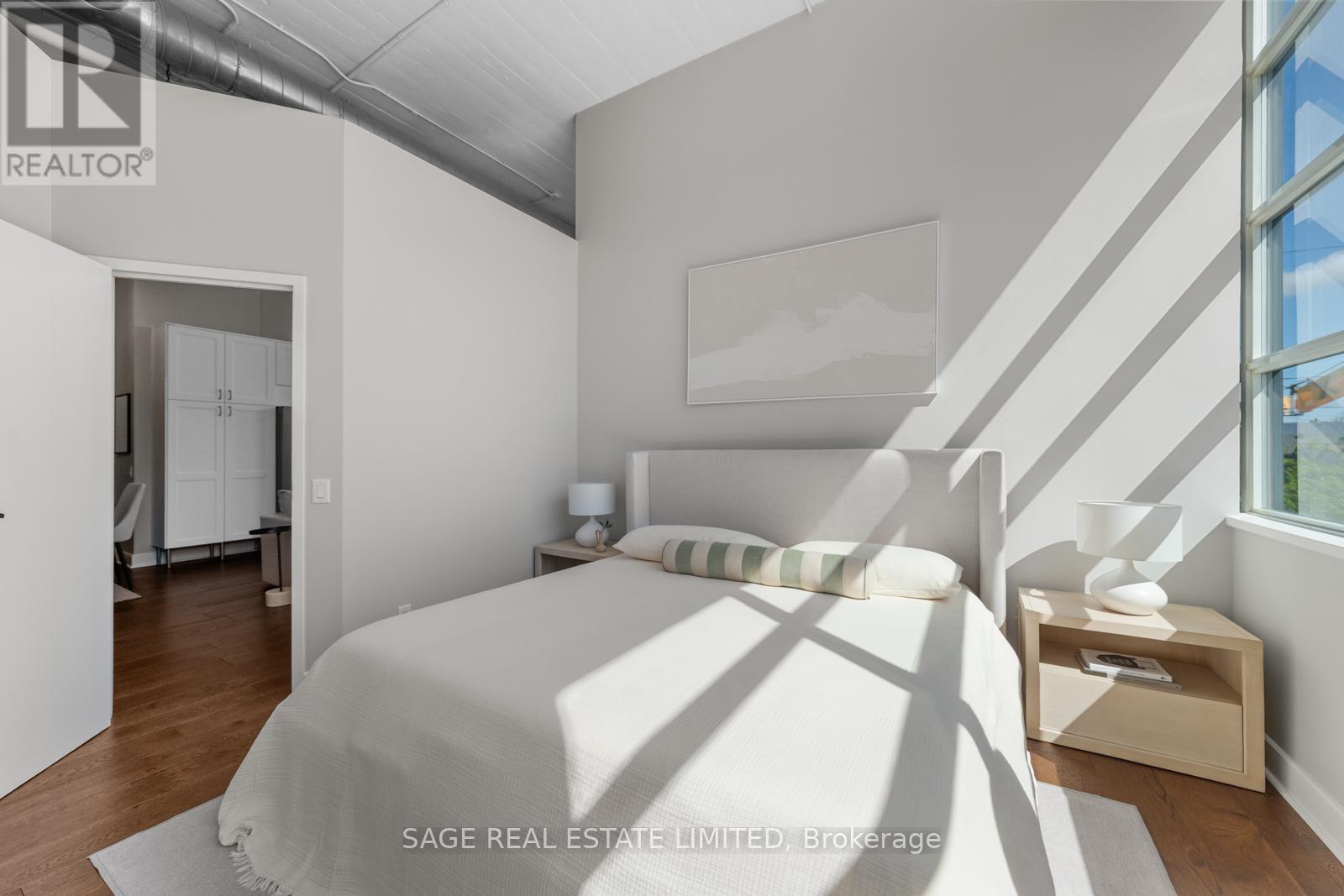 #123 1001 ROSELAWN AVENUE - Image 37