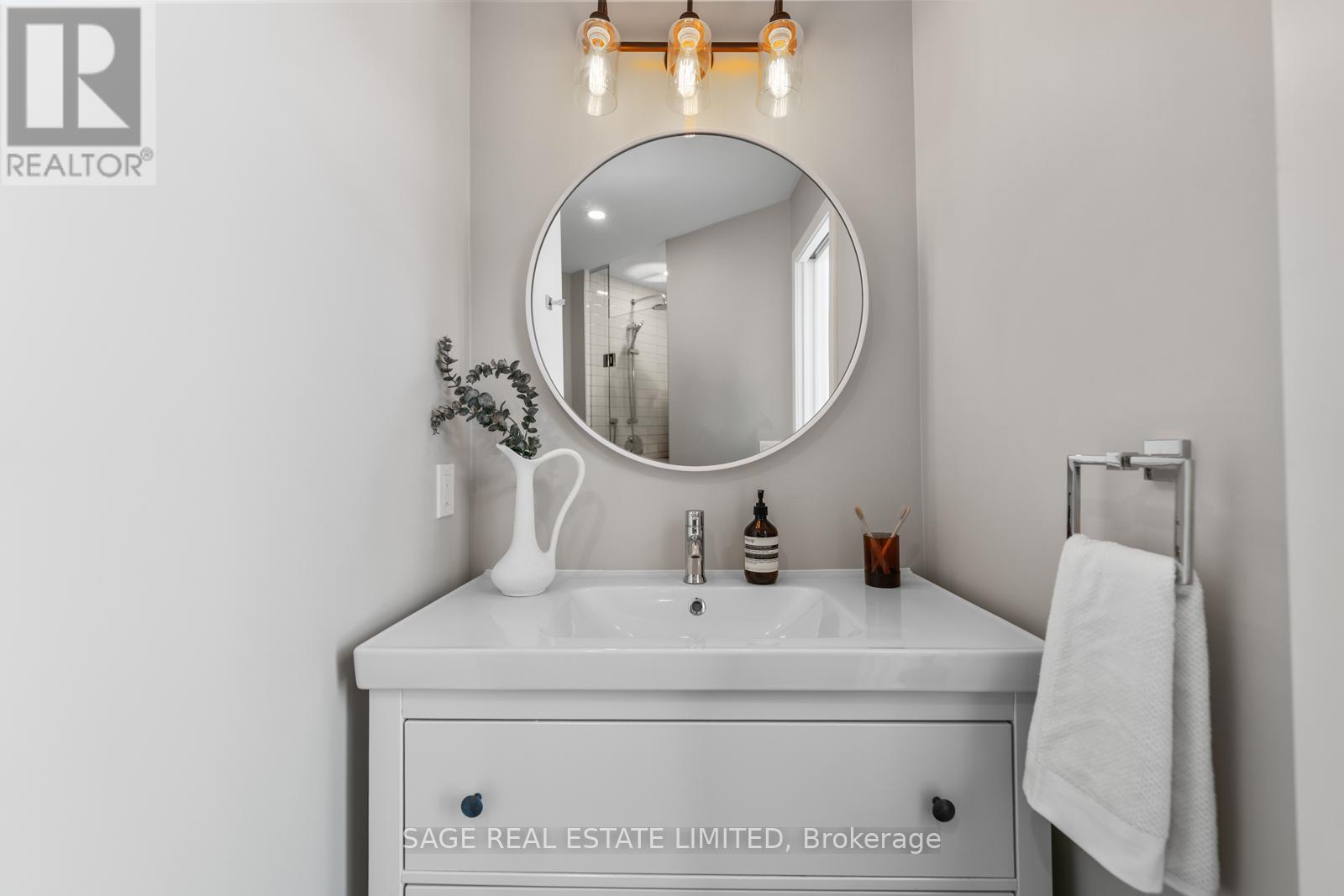 #123 1001 ROSELAWN AVENUE - Image 39