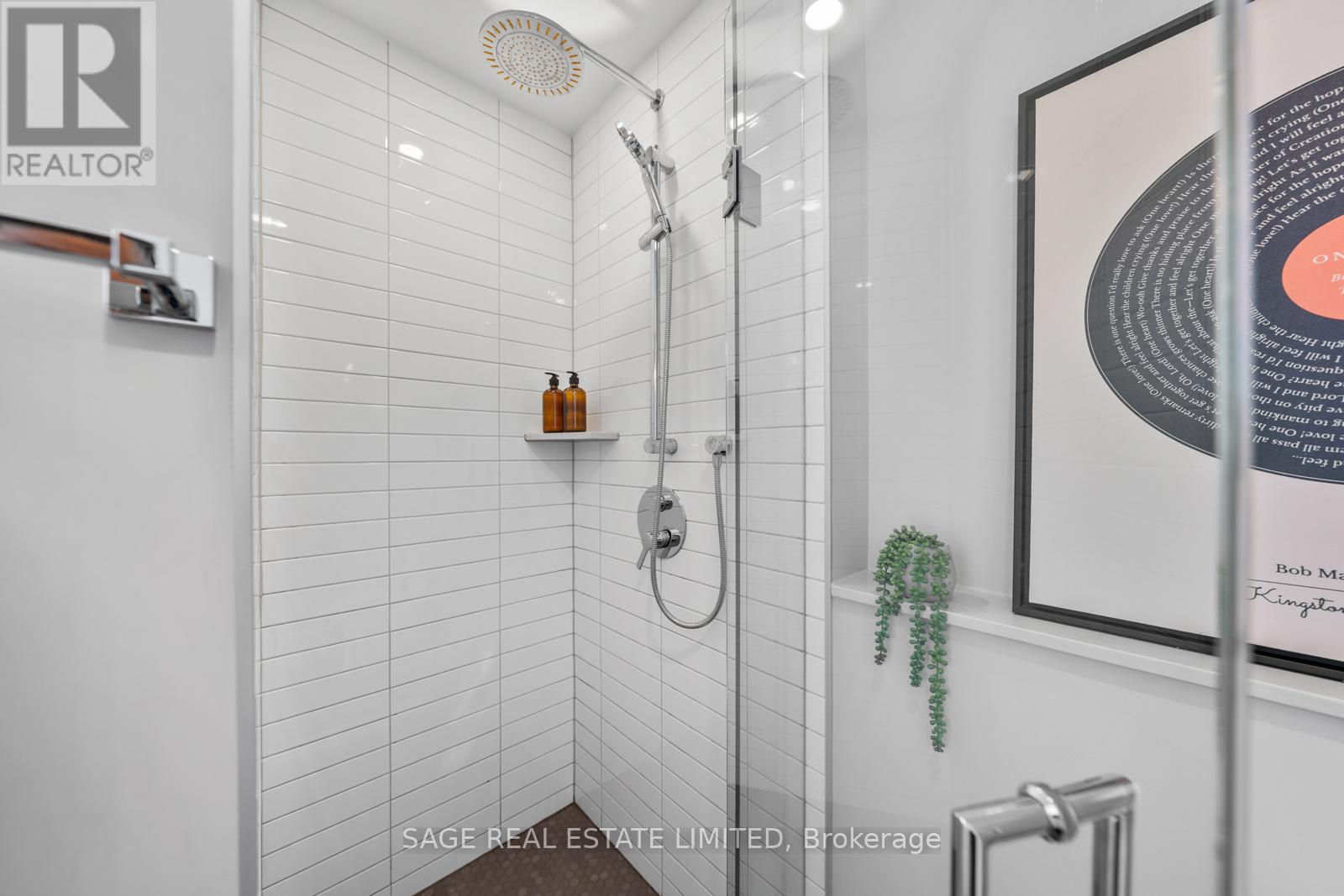 #123 1001 ROSELAWN AVENUE - Image 40