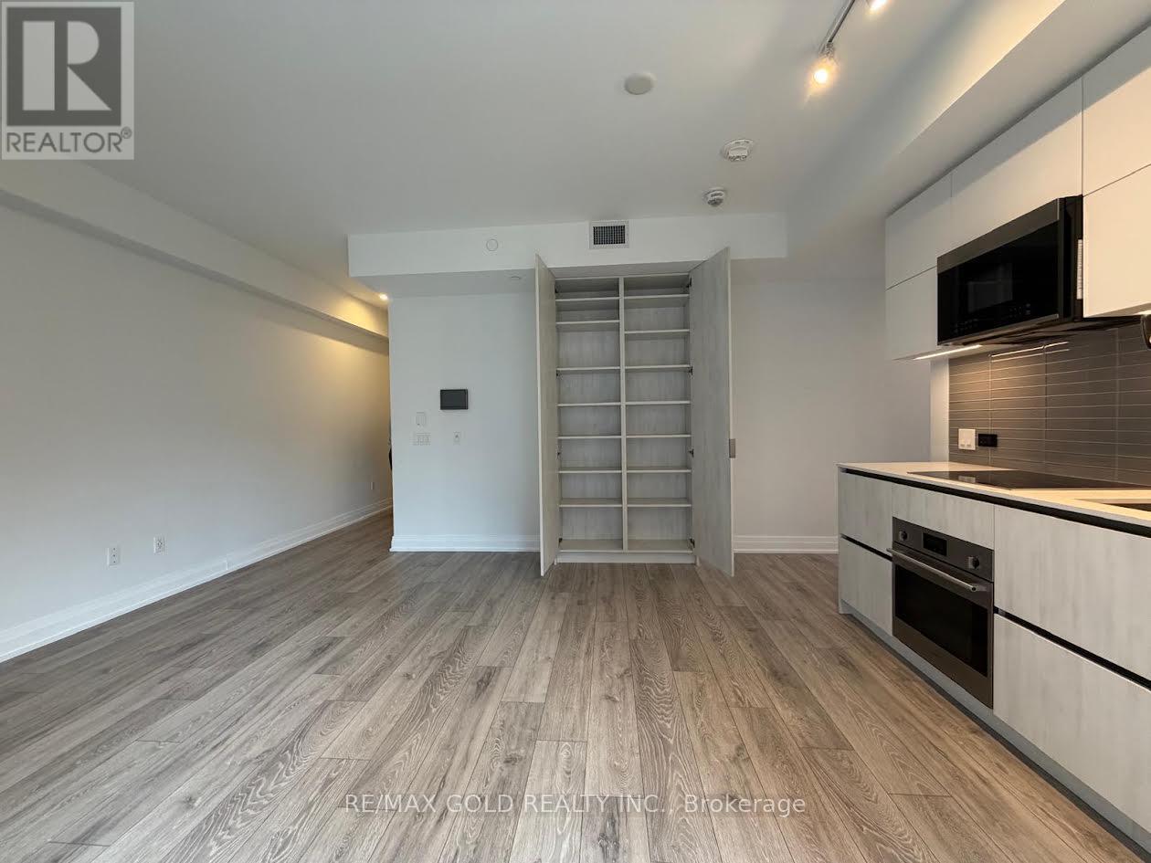 #318 21 PARK STREET E - 5