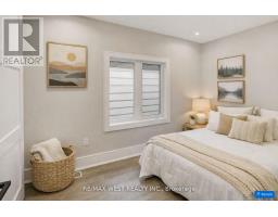 Laundry room - 94 Lake Crescent, Toronto, ON M8V1W1 Photo 11