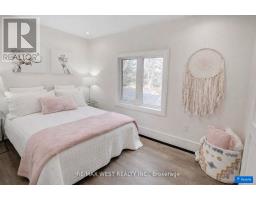 94 Lake Crescent, Toronto, ON M8V1W1 Photo 14