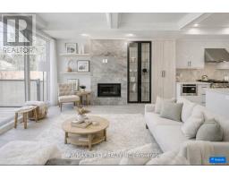 Family room - 94 Lake Crescent, Toronto, ON M8V1W1 Photo 6