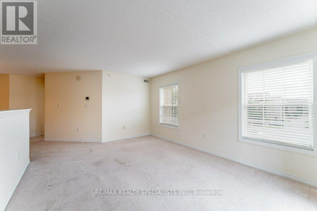 #313 1340 MAIN STREET E - 12