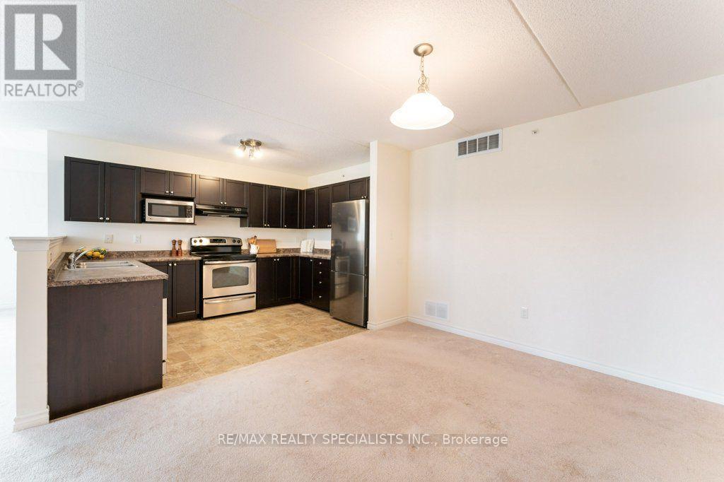#313 1340 MAIN STREET E - 8