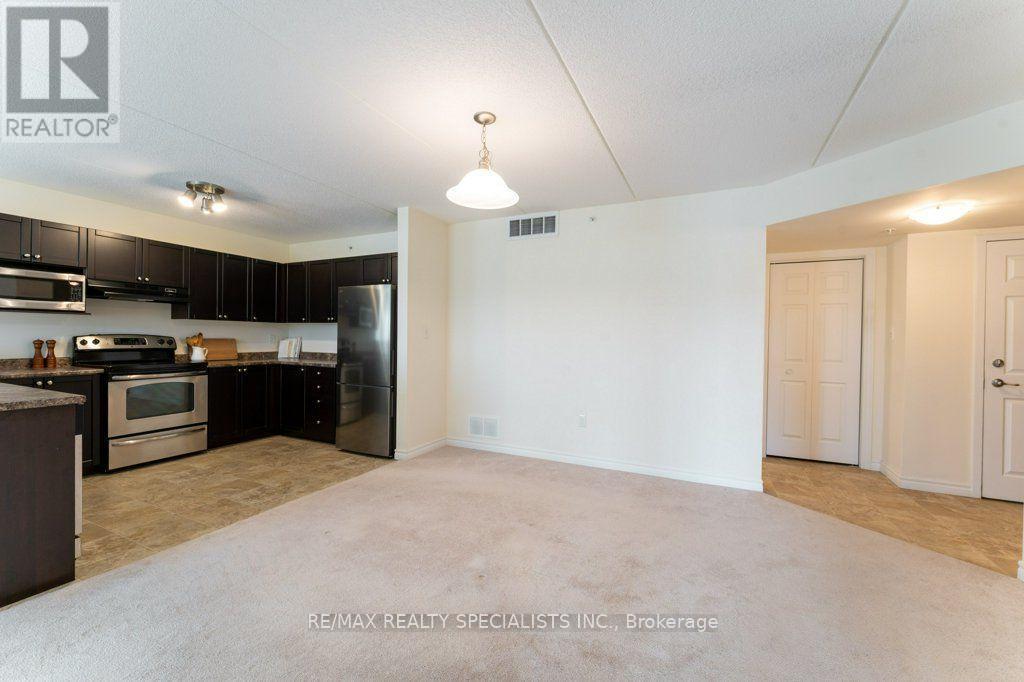 #313 1340 MAIN STREET E - 9