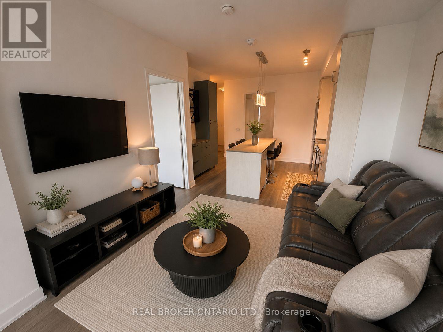 #608 50 GEORGE BUTCHART DRIVE - Image 10