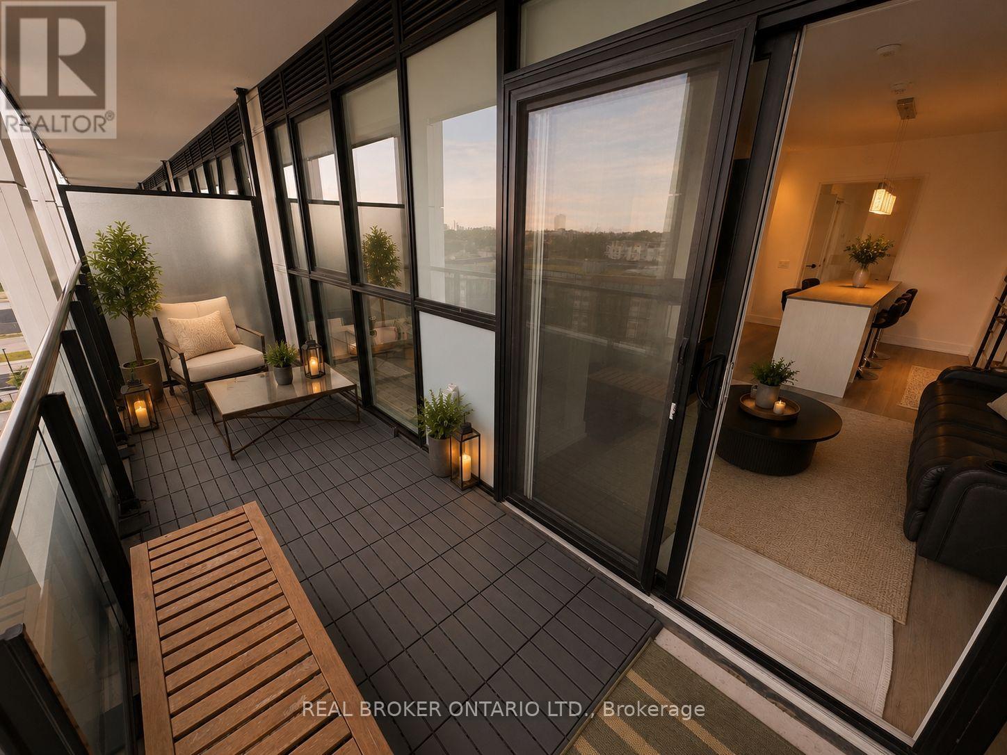 #608 50 GEORGE BUTCHART DRIVE - Image 12
