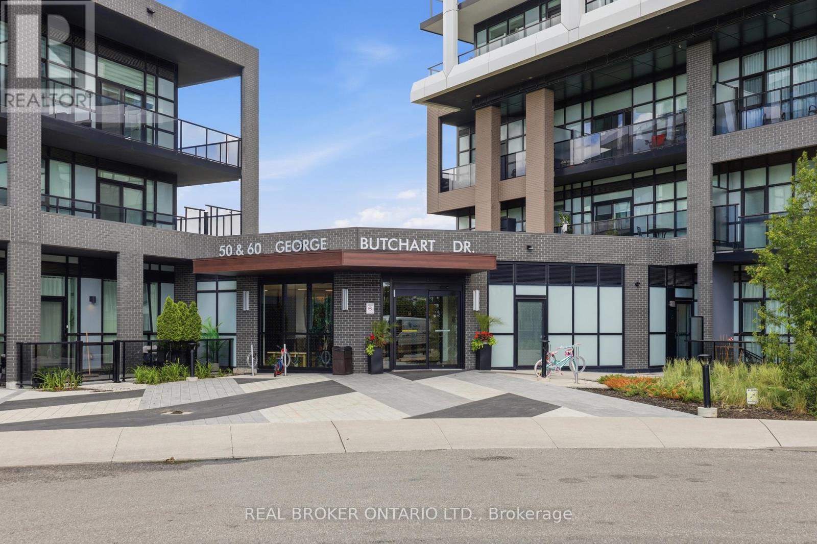 #608 50 GEORGE BUTCHART DRIVE - Image 22