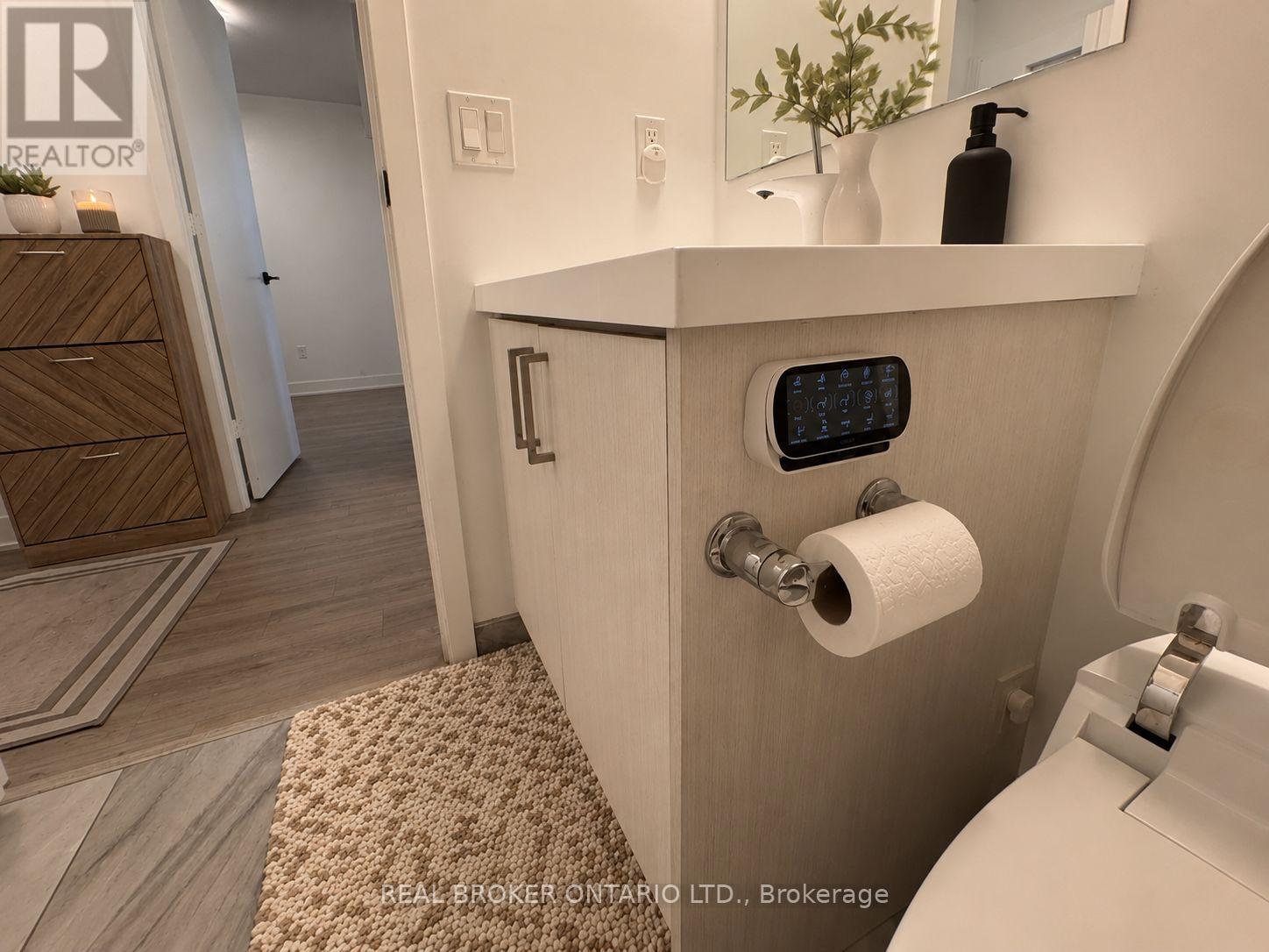 #608 50 GEORGE BUTCHART DRIVE - Image 7