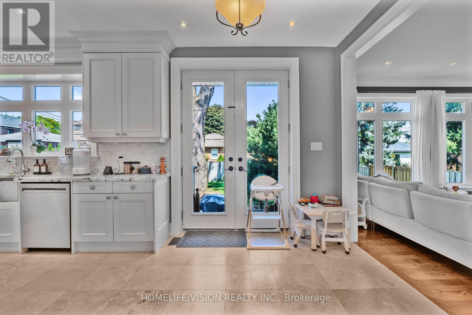 80 NORTH HEIGHTS ROAD - Image 12