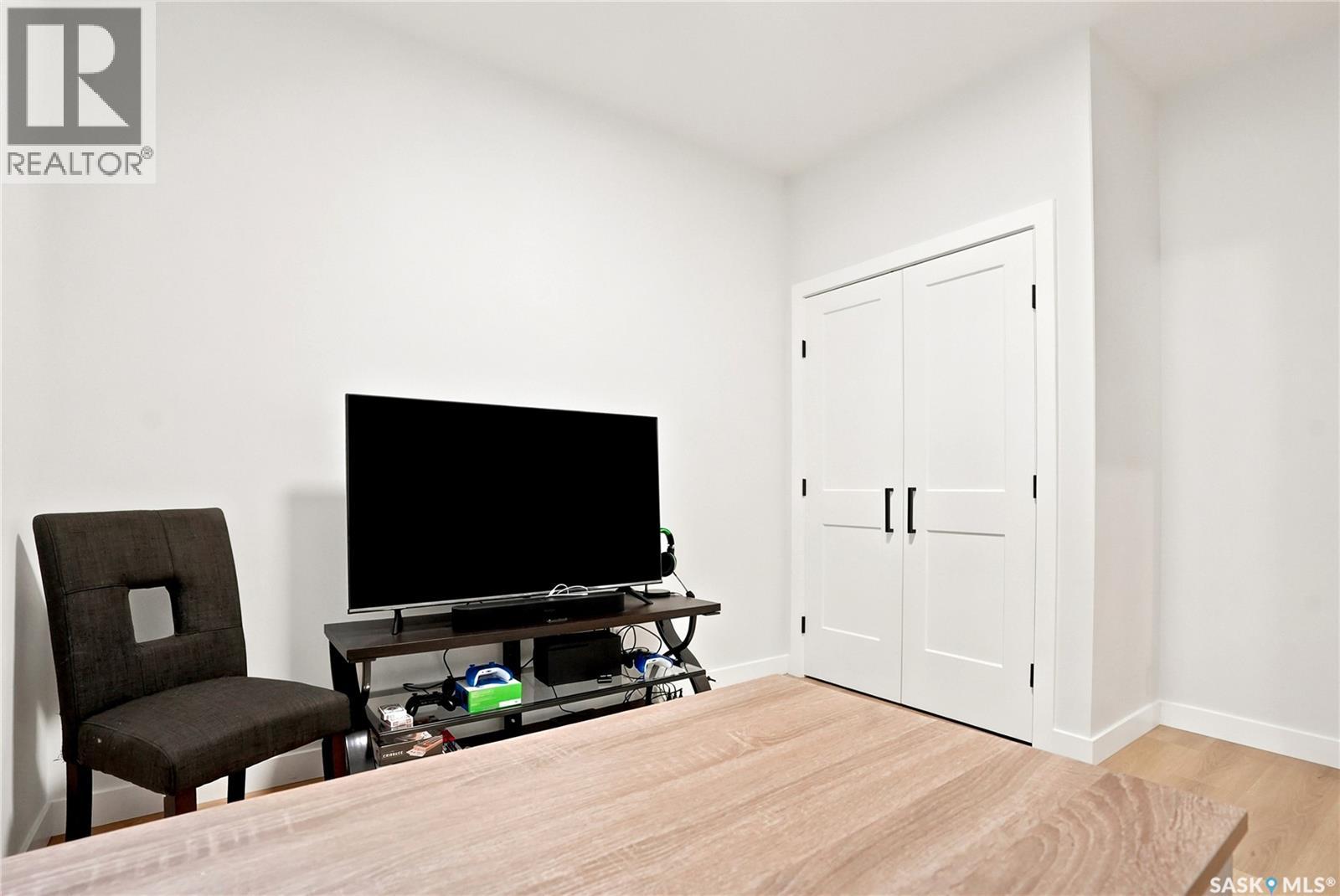 378 Sharma CRESCENT - Image 26