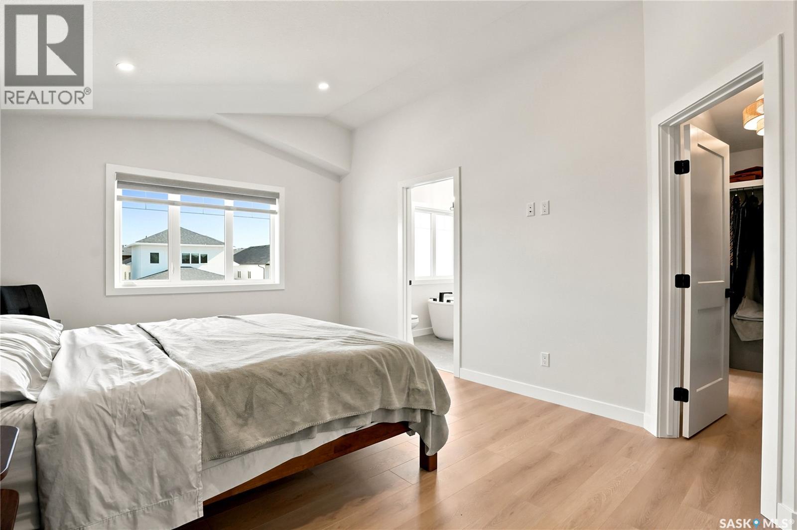 378 Sharma CRESCENT - Image 31