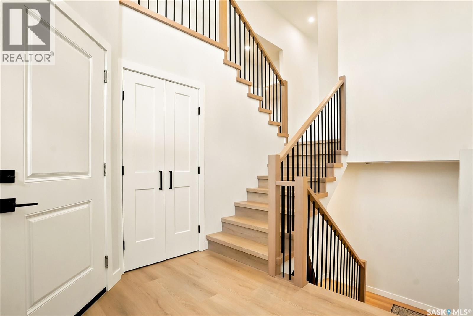 378 Sharma CRESCENT - Image 4