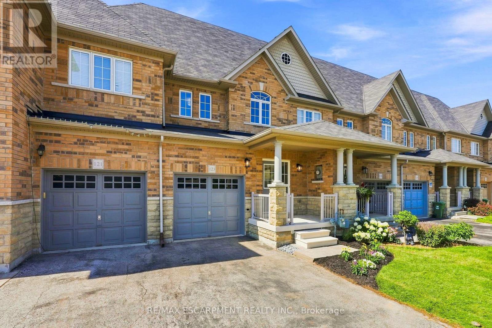 123 SKINNER ROAD - 2