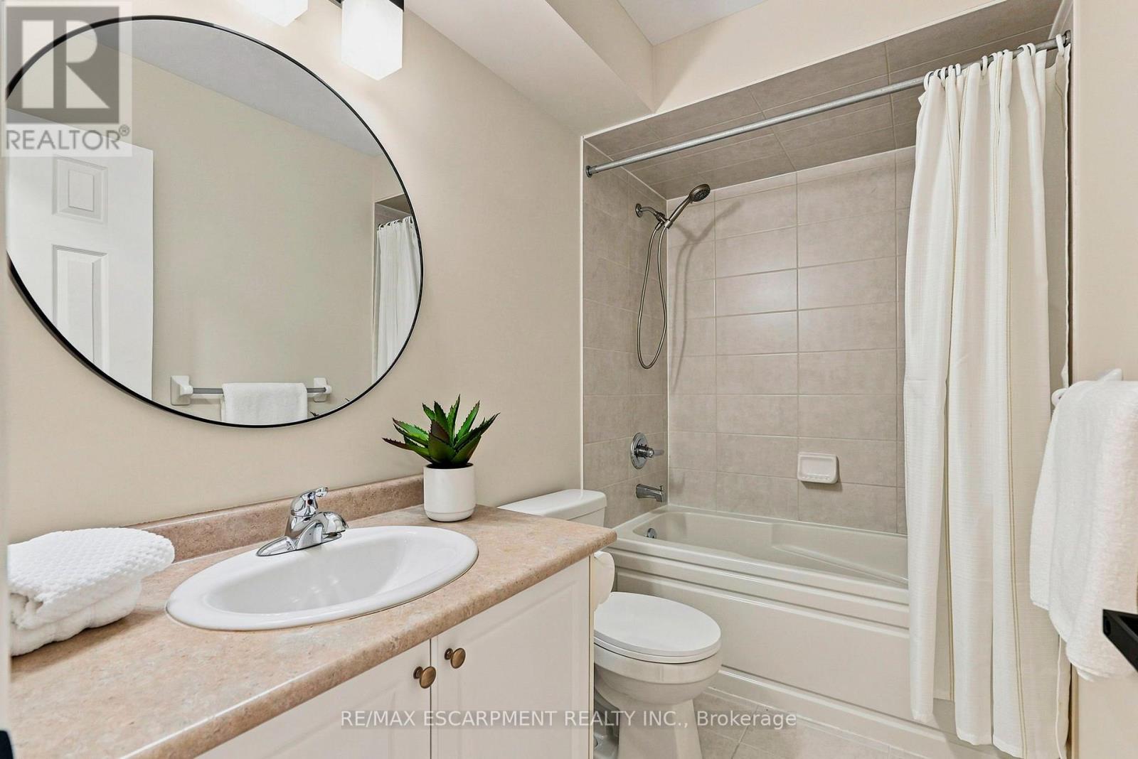 123 SKINNER ROAD - 24
