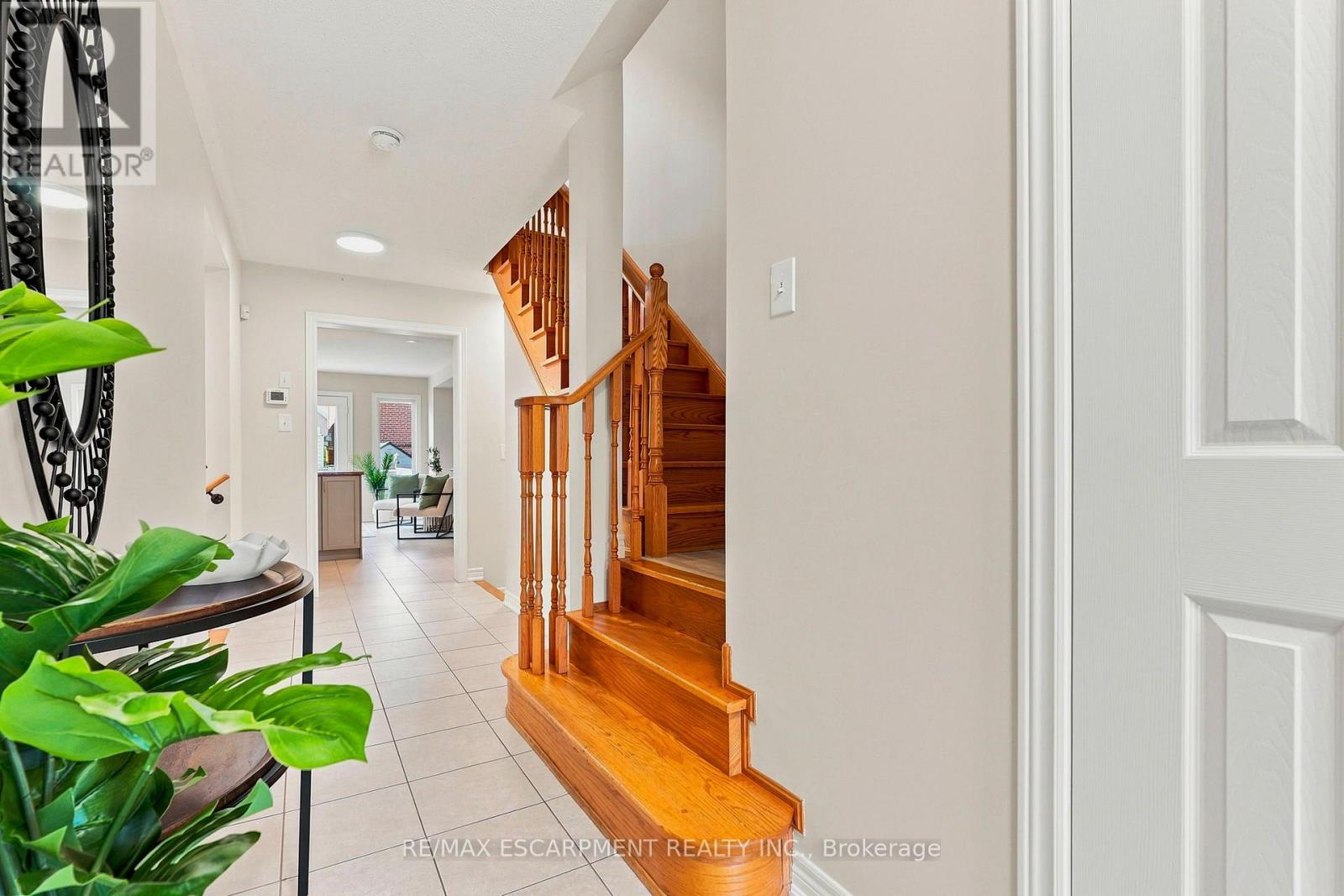 123 SKINNER ROAD - 5