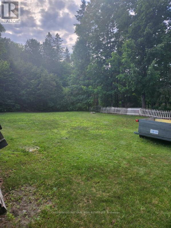 954 SCHUTT ROAD - 8