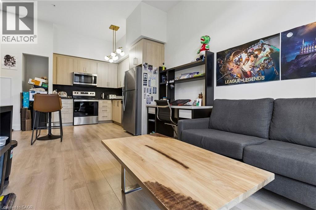 #131 145 COLUMBIA Street W - 10