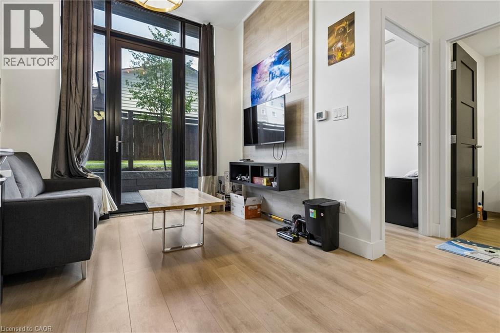 #131 145 COLUMBIA Street W - Image 7