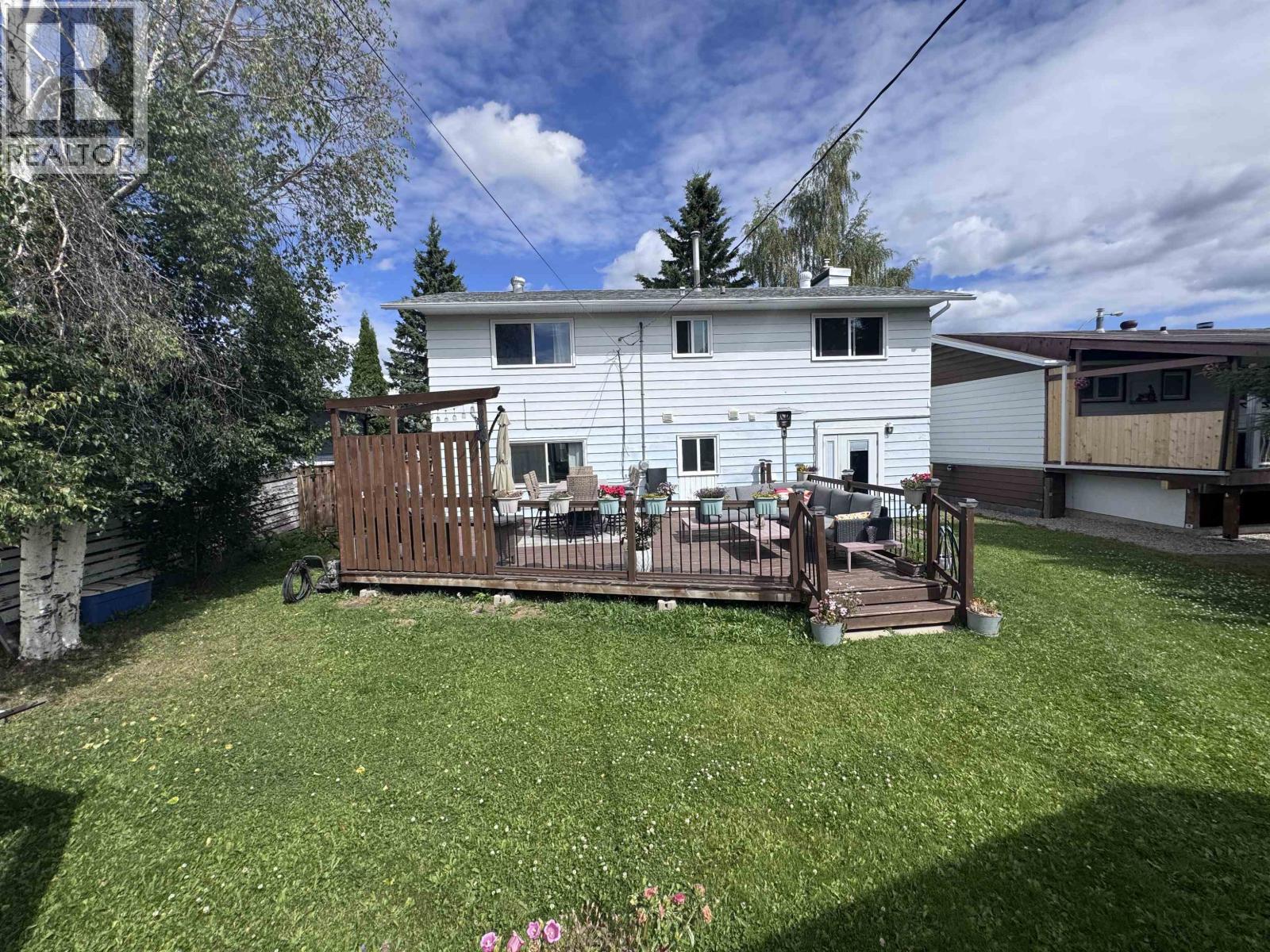 9807 114 AVENUE - 37