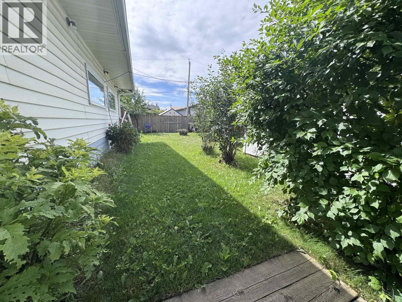 9807 114 AVENUE - 39
