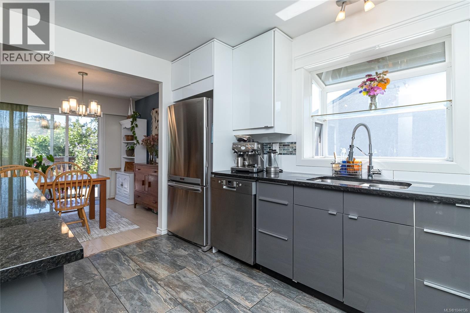 1510 Edgemont Rd - 12