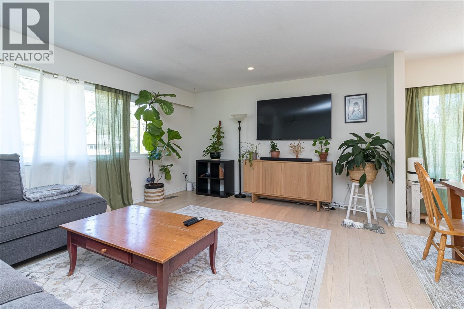 1510 Edgemont Rd - 6