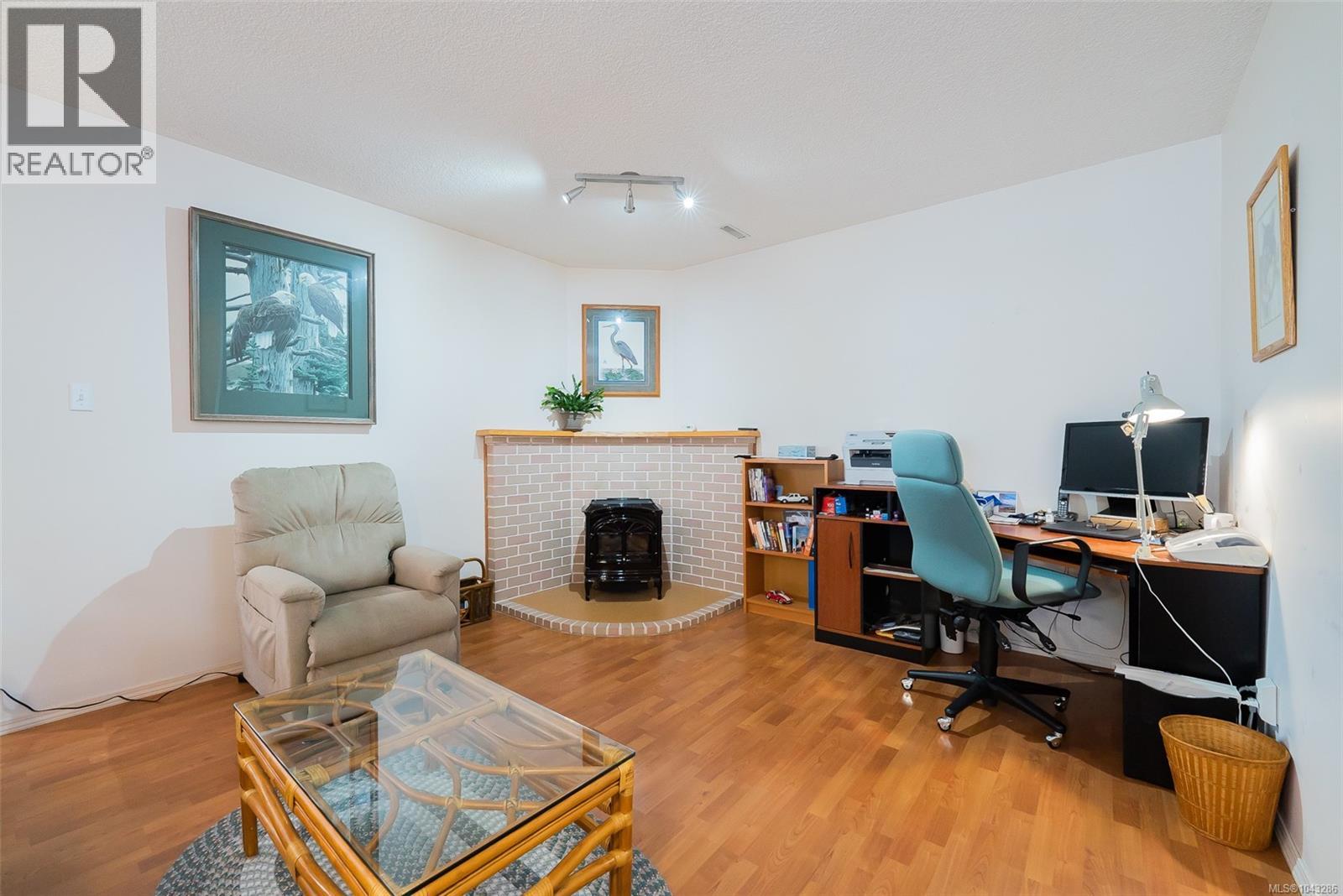2145 Michigan Way - 16