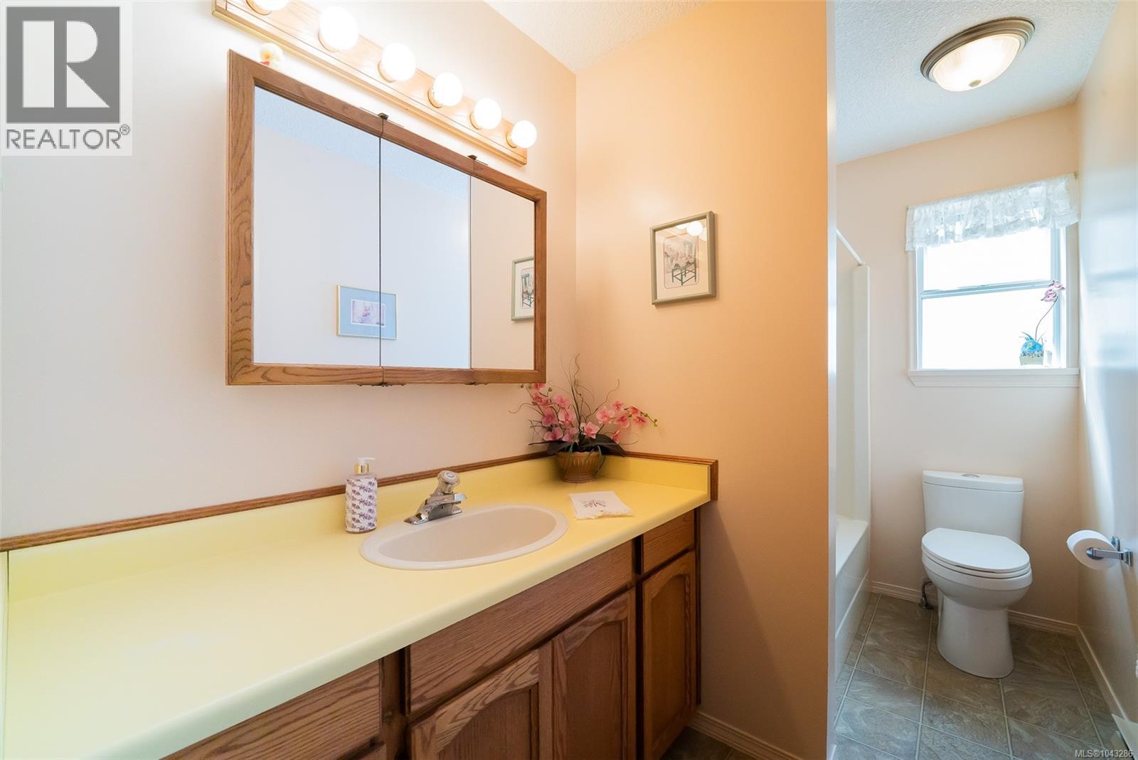 2145 Michigan Way - 23