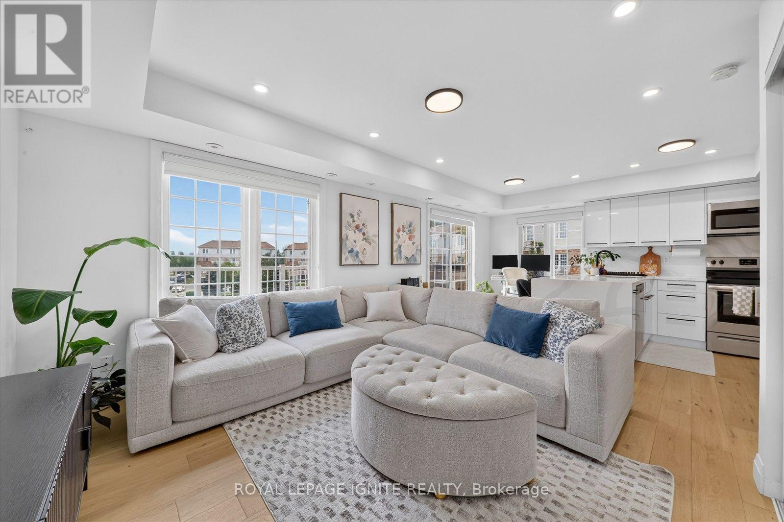 #90 200 MCLEVIN AVENUE - 4
