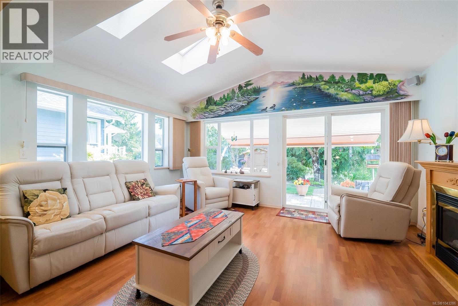 2145 Michigan Way - 25